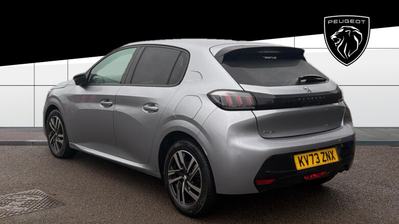 Peugeot 208 1.2 PureTech 100 Allure Premium + 5dr Petrol Hatchback